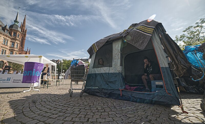 „Erzählt. Gehört. Gesehen“: Wohnungslose Menschen kommen selbst zu Wort